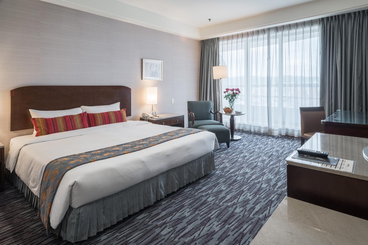 Chateau De Chine Hotel Таоуан Екстериор снимка