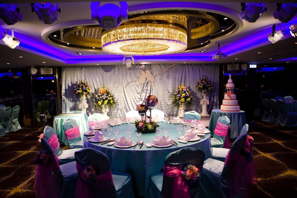 Chateau De Chine Hotel Таоуан Екстериор снимка