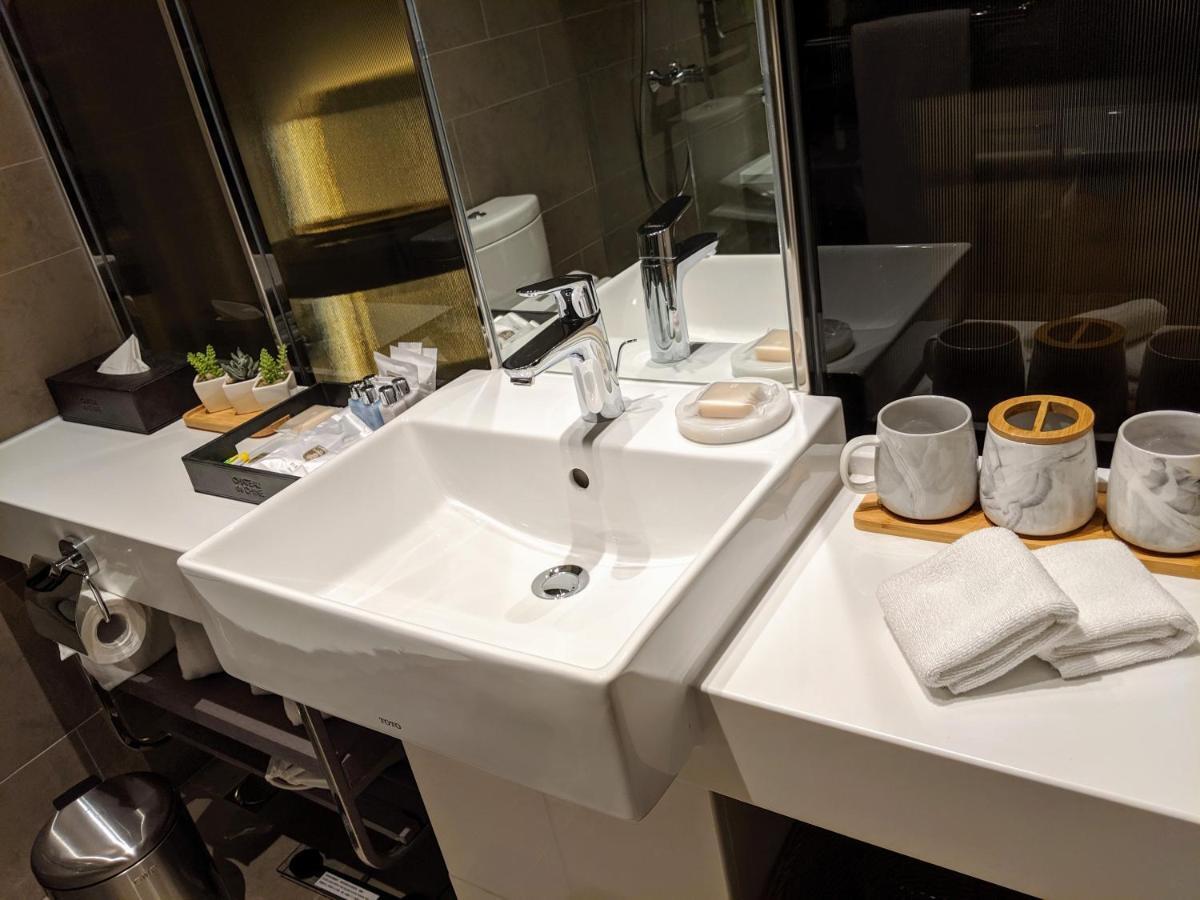 Chateau De Chine Hotel Таоуан Екстериор снимка